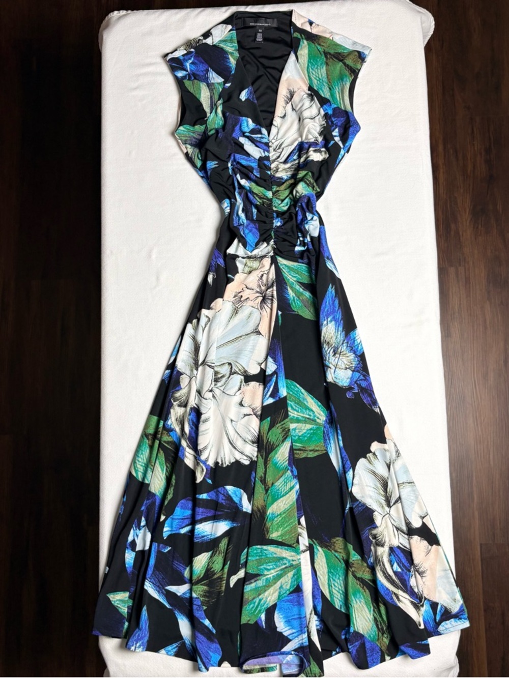 WHBM Floral Black Midi Dress, Runched Front-XS